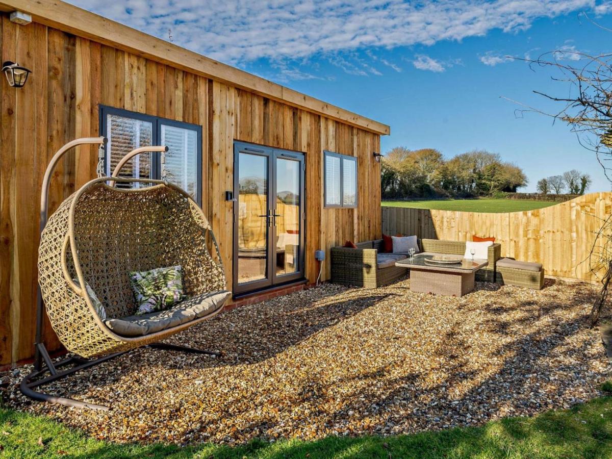 Log Cabin Near Bath Chippenham  Exterior foto